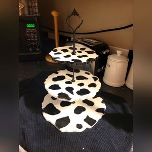 Cow Print 3-tier tray!